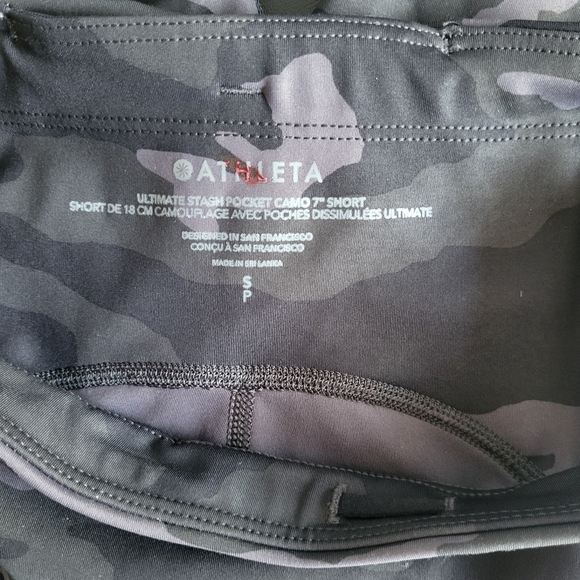 Ultimate Stash Pocket Camo Print Women's Bike Shorts. - Picture 6 of 9